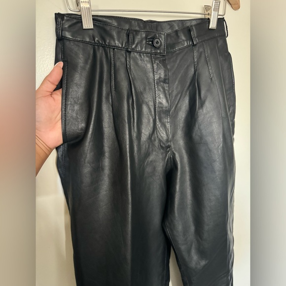 Arlando Vintage Black Leather Pants - Picture 4 of 10